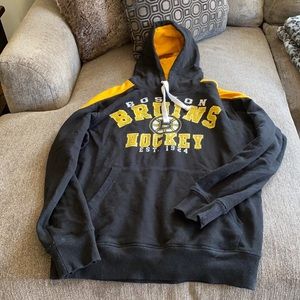 NHL Boston Bruins pullover hoodie sweatshirt 🐝